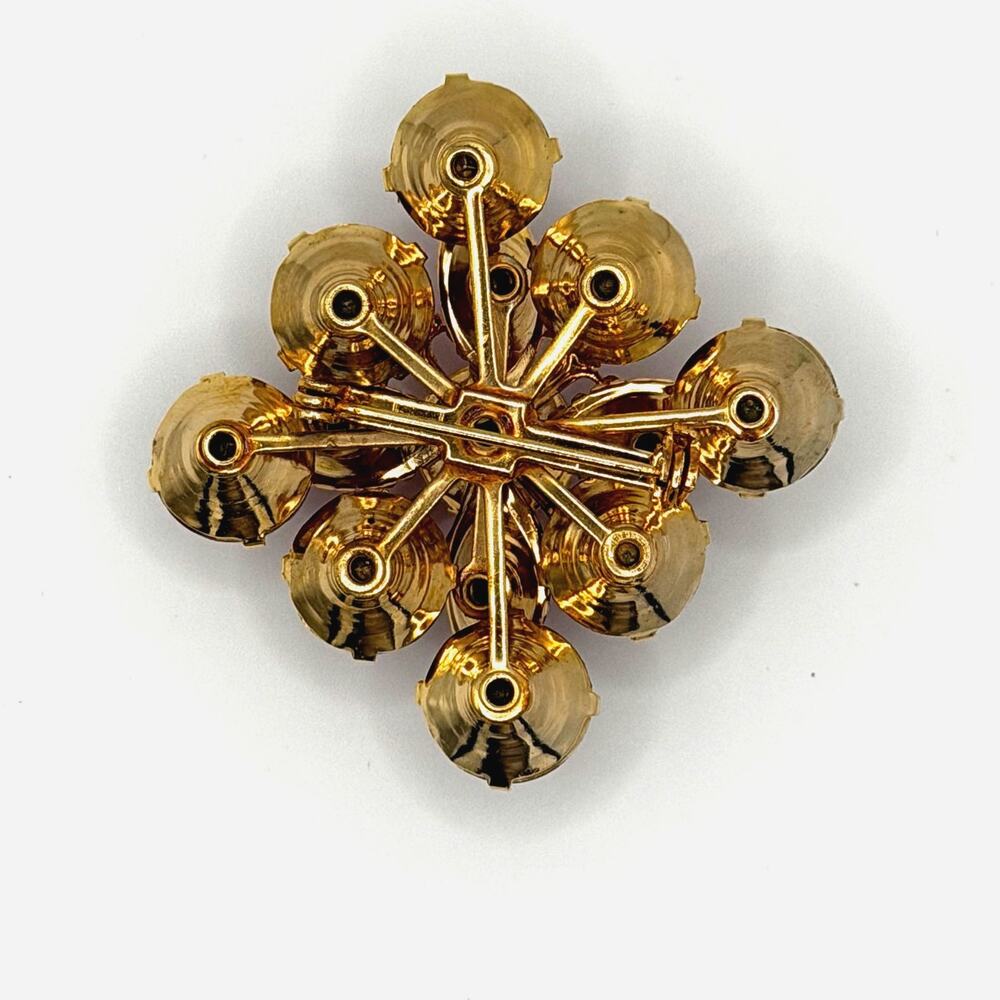 Vintage Gold‑Tone Floral Brooch – Ruby/Pink Glass Stones (c. 1940s–1950s) - Picture 2 of 2